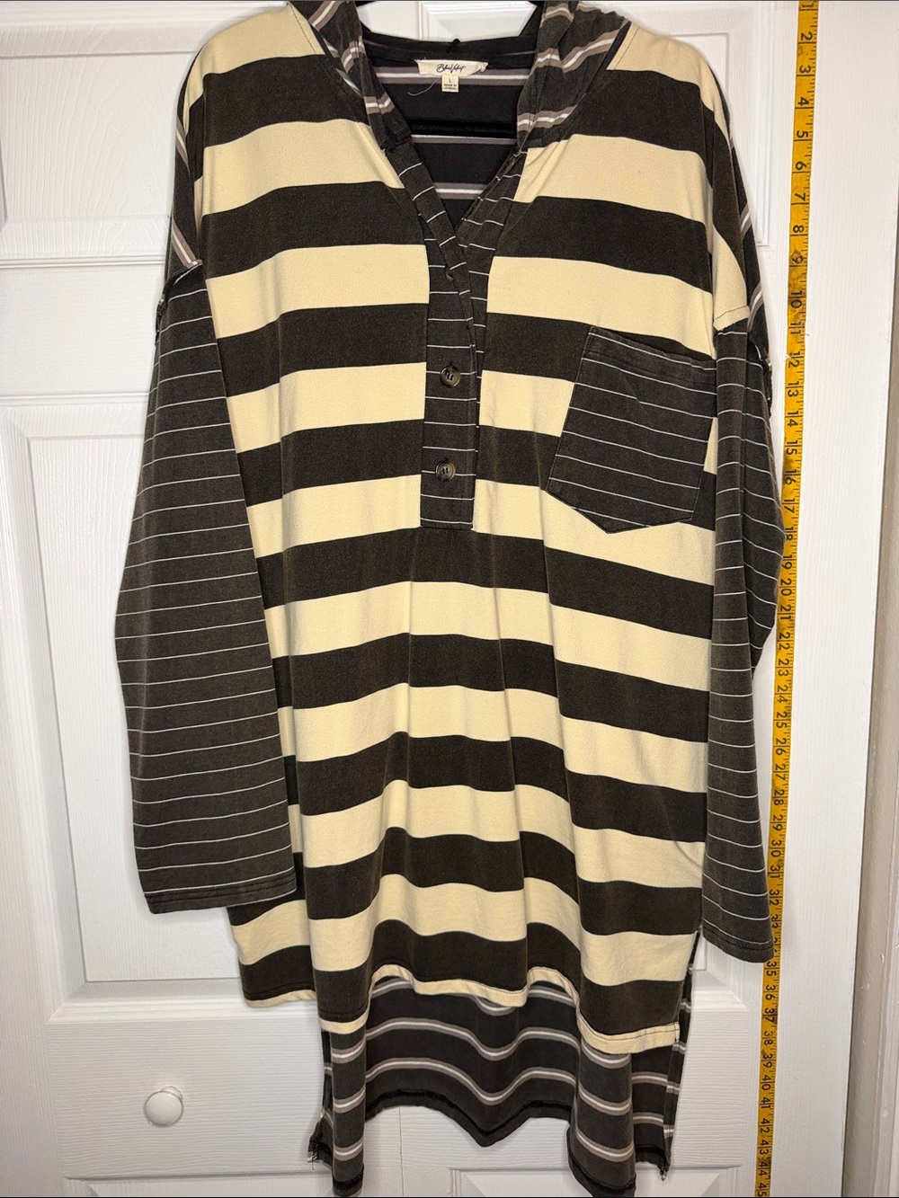 Blue Velvet Women's Black & Cream Striped Hoodie Sweatshirt